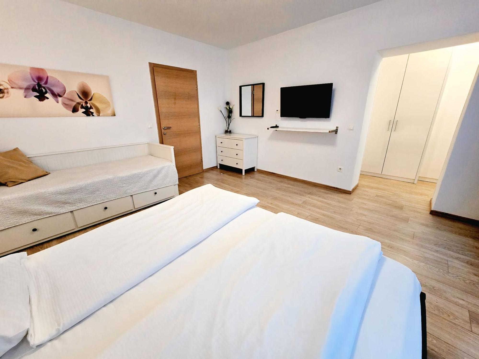 City Center Apartments Μόσταρ Εξωτερικό φωτογραφία